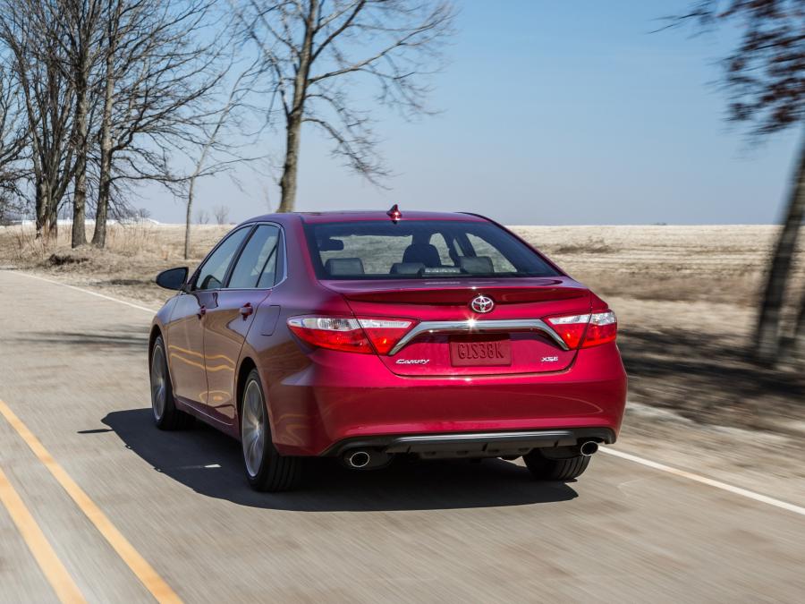  Toyota Camry XSE 2015 года  (фото 3 из 9)